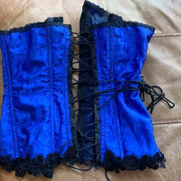 Beautiful blue corset - Picture 3 of 5